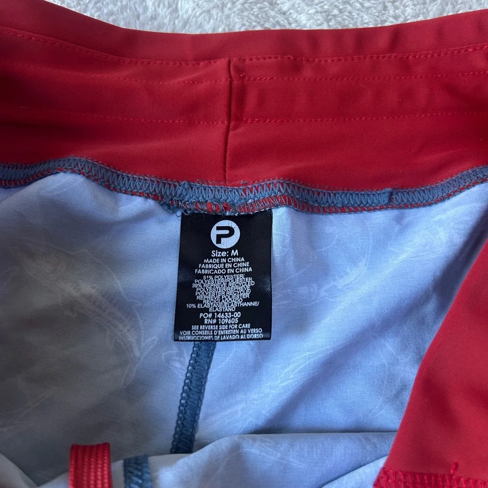 Pelagic Bali Active Shorts Oceanflex Size Medium Fish Print Hydro-Repel Red